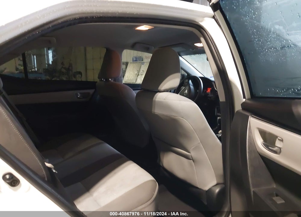 2017 TOYOTA COROLLA LE VIN: 5YFBURHE9HP672402