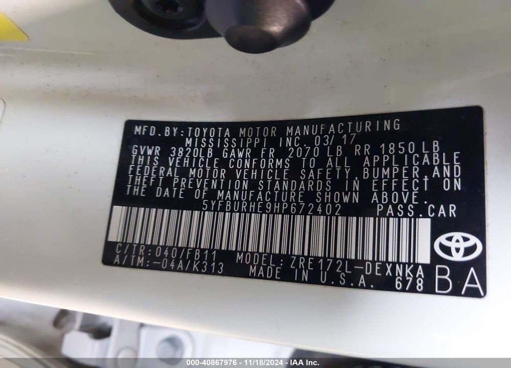 2017 TOYOTA COROLLA LE VIN: 5YFBURHE9HP672402