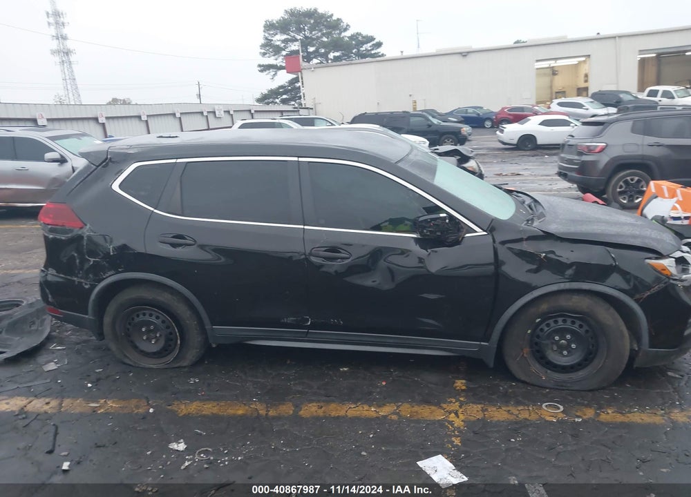 2018 NISSAN ROGUE S VIN: KNMAT2MT1JP601986