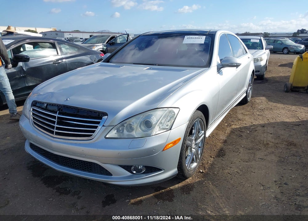 2007 MERCEDES-BENZ S 550 VIN: WDDNG71X27A071491