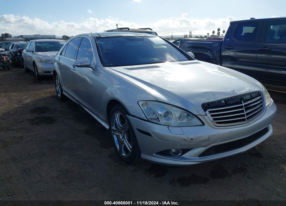 2007 MERCEDES-BENZ S 550 VIN: WDDNG71X27A071491