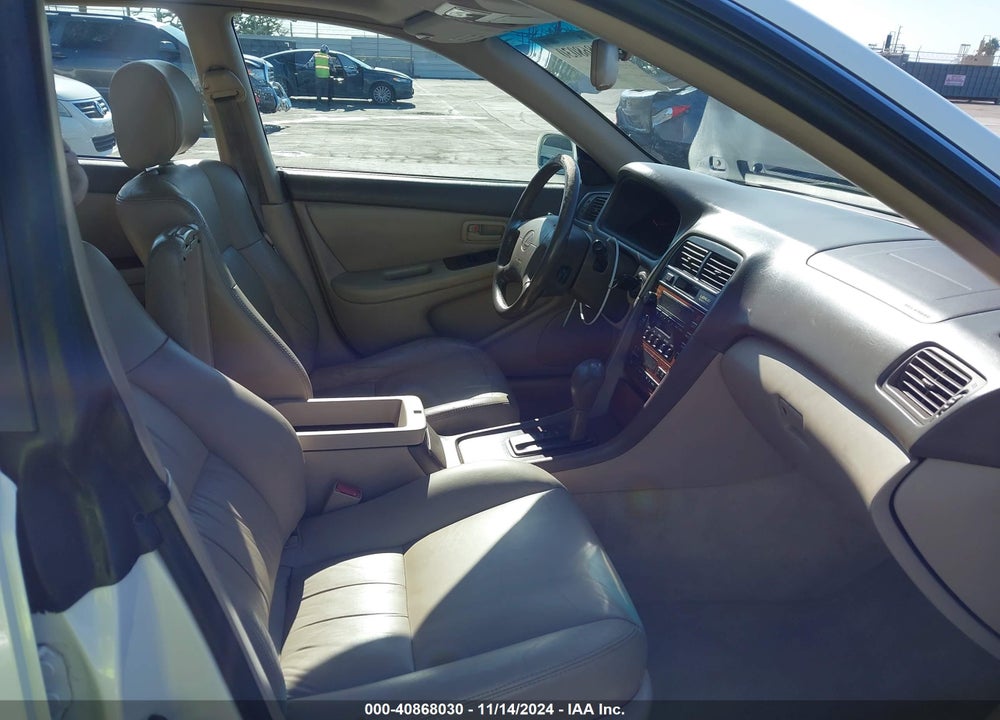 2001 LEXUS ES 300 VIN: JT8BF28GX15112943