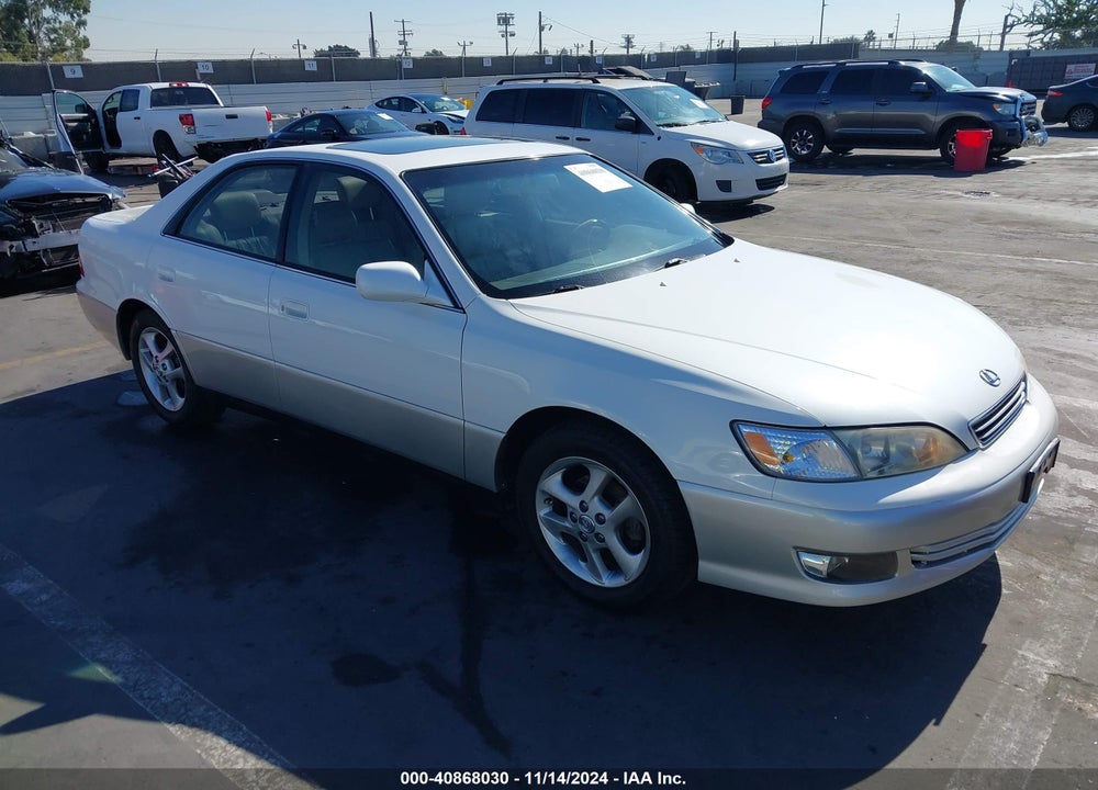 2001 LEXUS ES 300 VIN: JT8BF28GX15112943