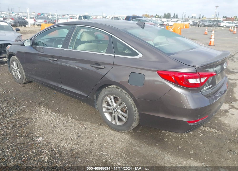 2015 HYUNDAI SONATA SE VIN: 5NPE24AF6FH231586