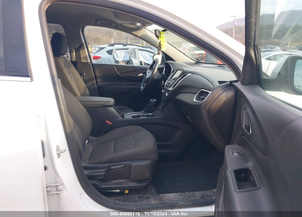 2019 CHEVROLET EQUINOX LT VIN: 2GNAXUEV7K6228476