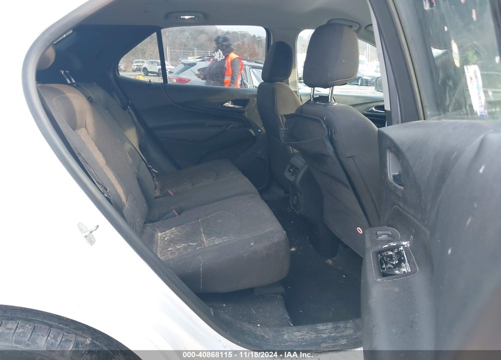 2019 CHEVROLET EQUINOX LT VIN: 2GNAXUEV7K6228476