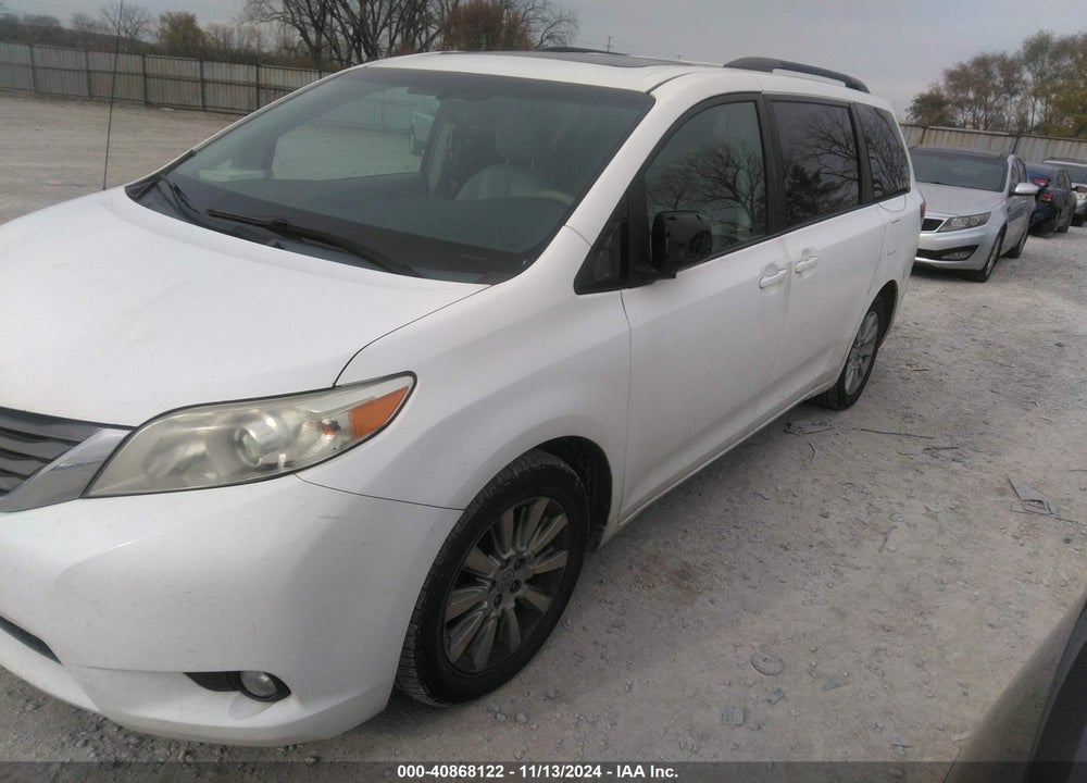 2011 TOYOTA SIENNA XLE VIN: 5TDDK3DCXBS012514