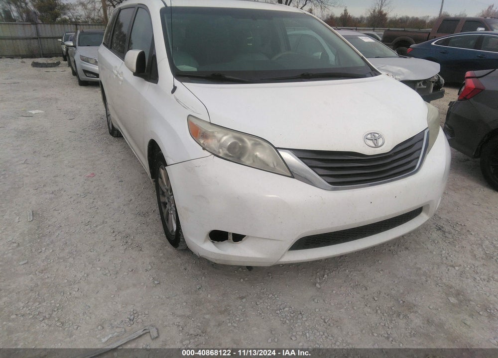 2011 TOYOTA SIENNA XLE VIN: 5TDDK3DCXBS012514