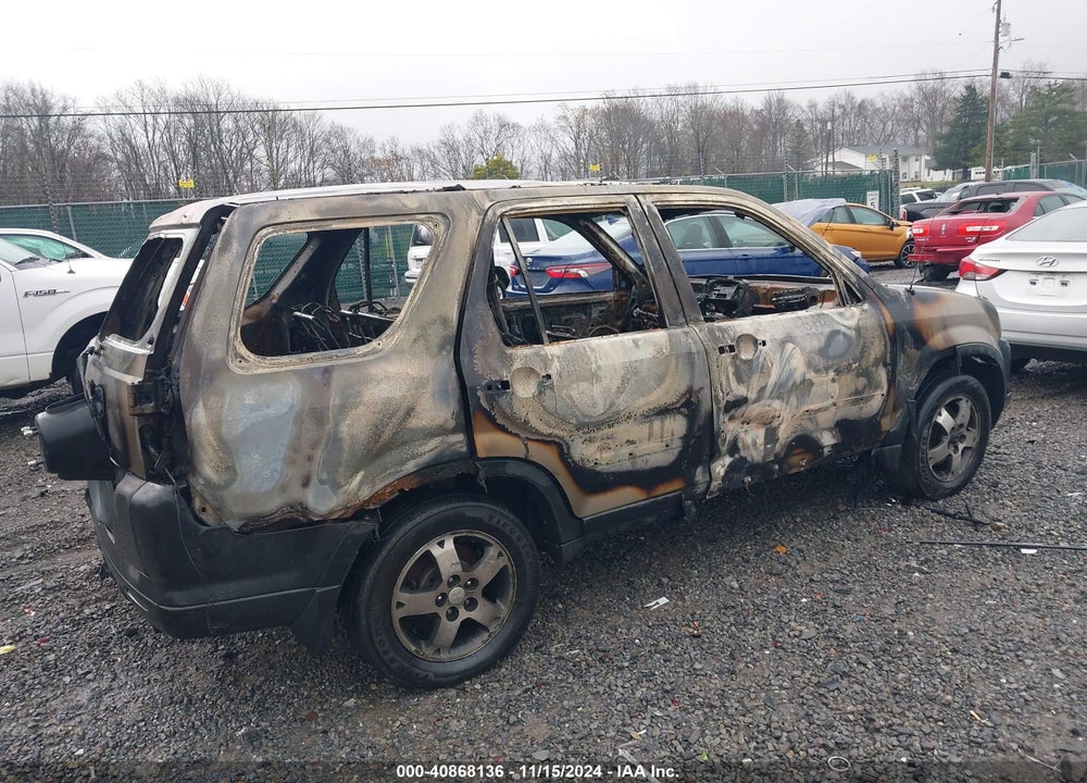 2006 HONDA CR-V LX VIN: JHLRD78556C002017