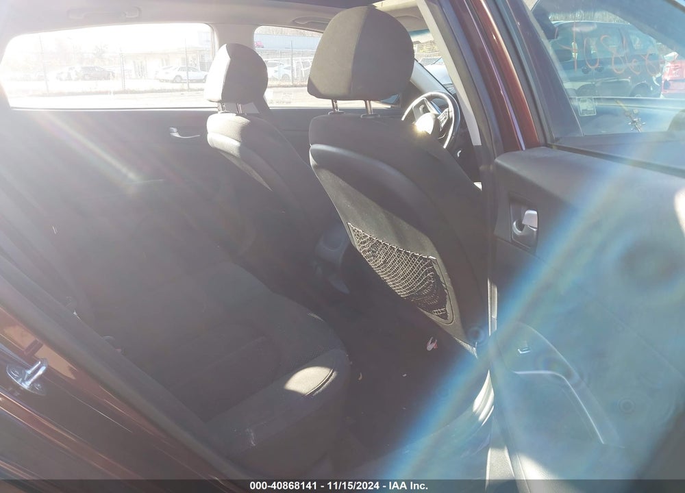 2019 KIA OPTIMA LX VIN: 5XXGT4L36KG295027