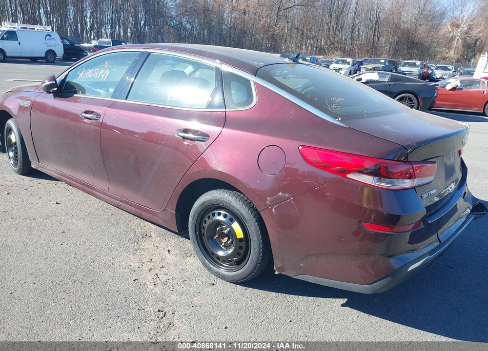 2019 KIA OPTIMA LX VIN: 5XXGT4L36KG295027