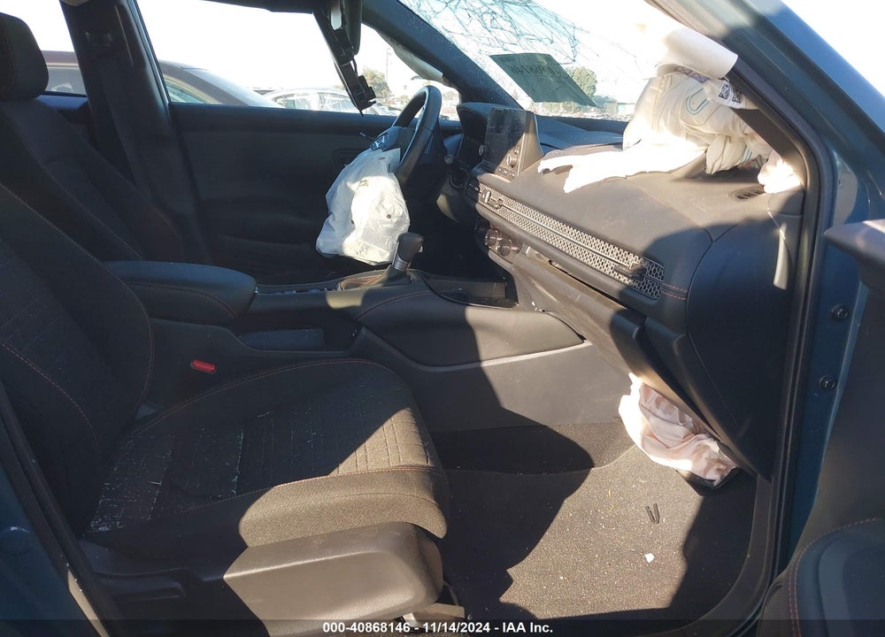 2024 HONDA HR-V 2WD SPORT/2WD SPORT W/O BSI VIN: 3CZRZ1H58RM754156