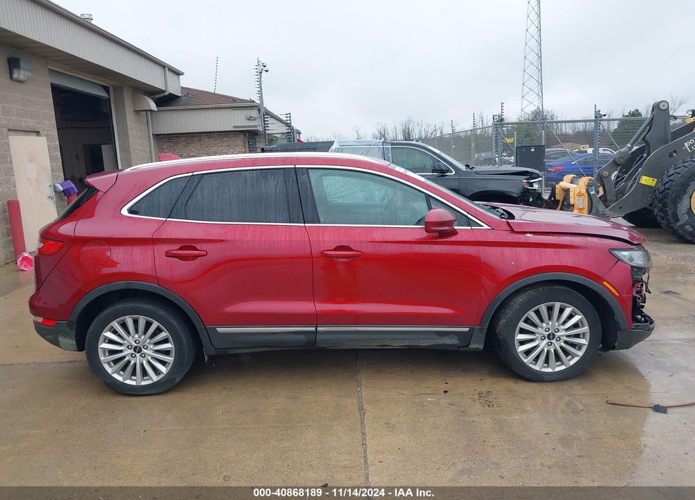 2019 LINCOLN MKC STANDARD VIN: 5LMCJ1C98KUL34968