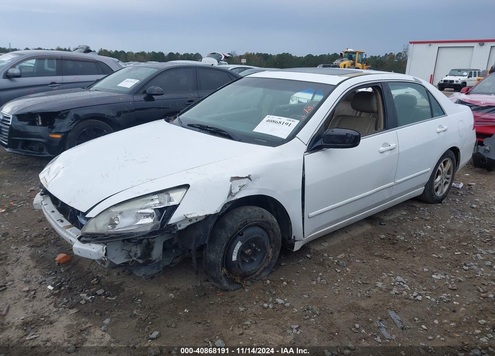 2007 HONDA ACCORD 2.4 EX VIN: 1HGCM56857A078324