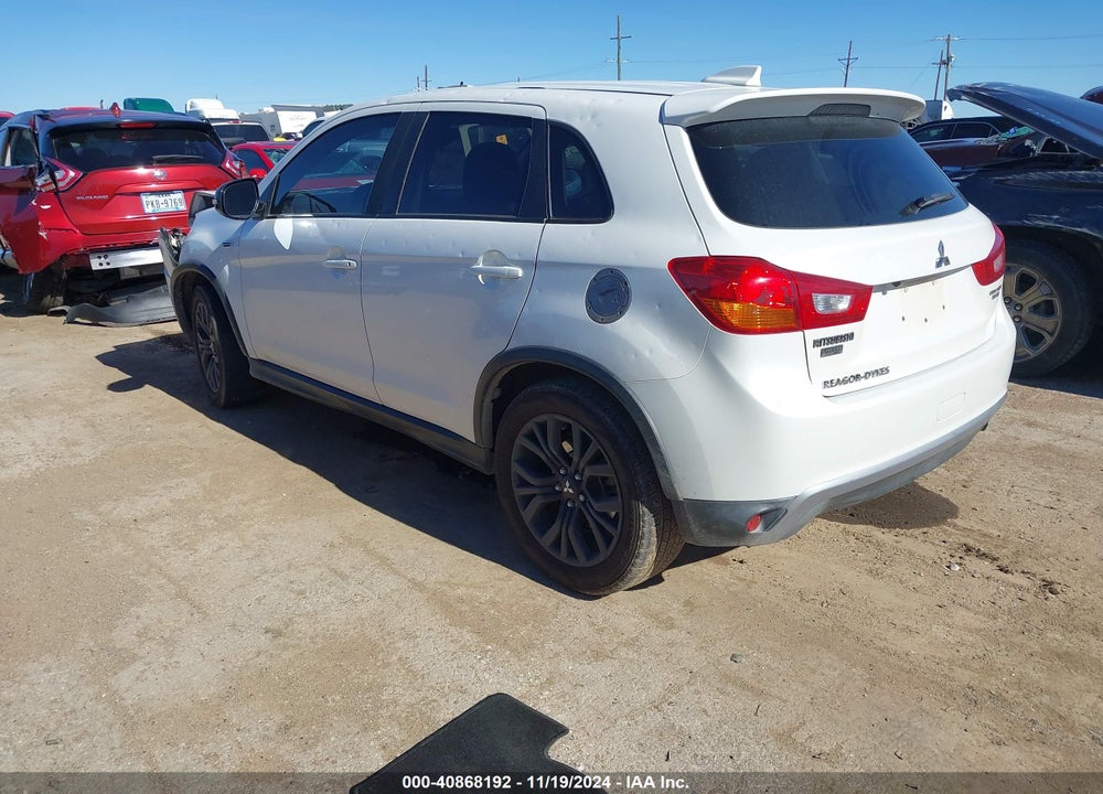 2017 MITSUBISHI OUTLANDER SPORT 2.0 LE VIN: JA4AP3AU4HZ069813