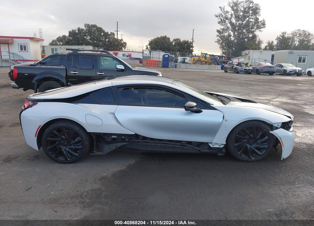 2017 BMW I8 VIN: WBY2Z2C32HV676737