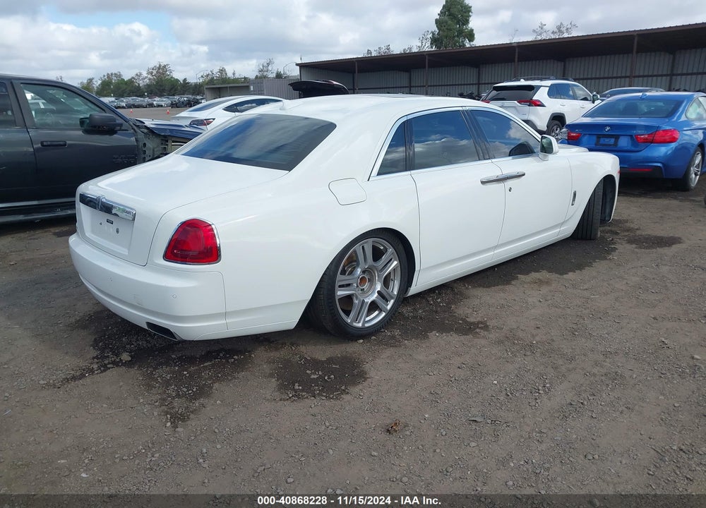 2015 ROLLS-ROYCE GHOST VIN: SCA664S50FUX53190