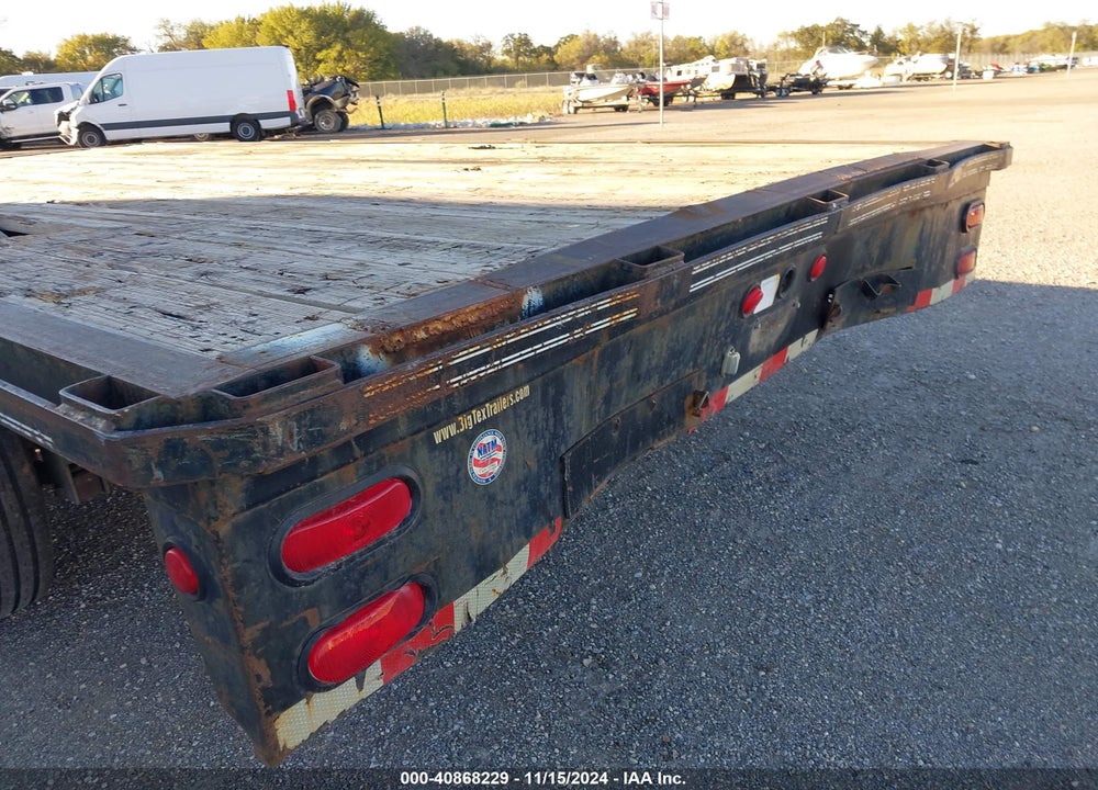 2004 OTHER --- VIN: 16VFX162542315136