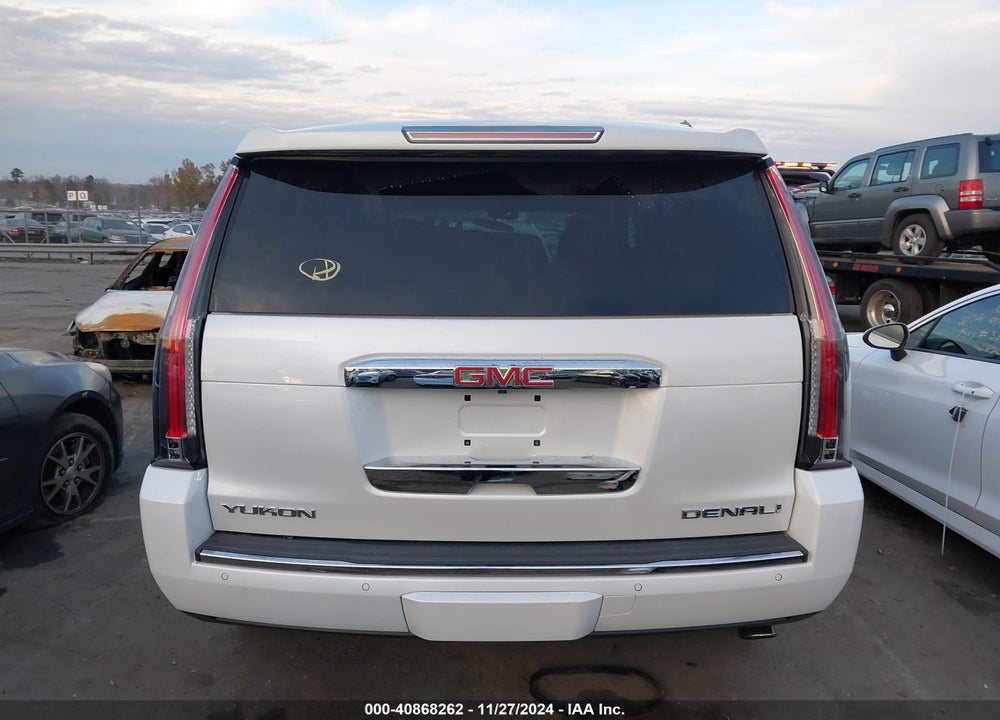 2018 GMC YUKON DENALI VIN: 1GKS2CKJ5JR258431