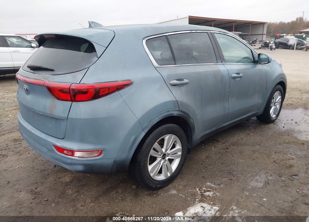 2018 KIA SPORTAGE LX VIN: KNDPM3AC1J7330526