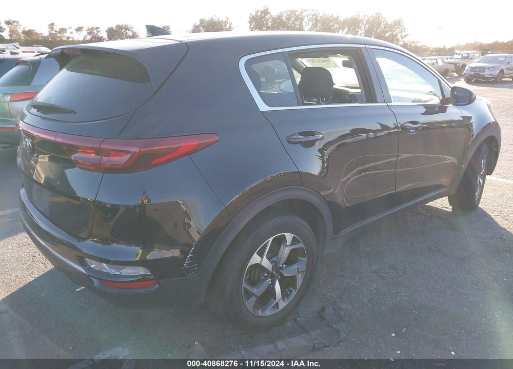 2020 KIA SPORTAGE LX VIN: KNDPMCAC1L7663828