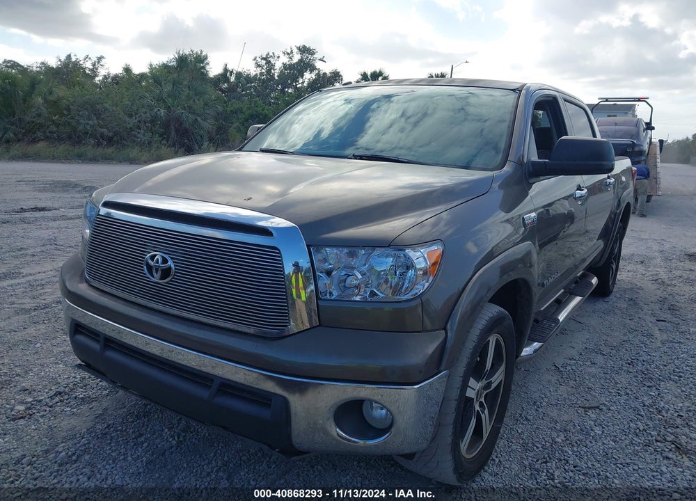 2013 TOYOTA TUNDRA GRADE 5.7L V8 VIN: 5TFEY5F13DX135238