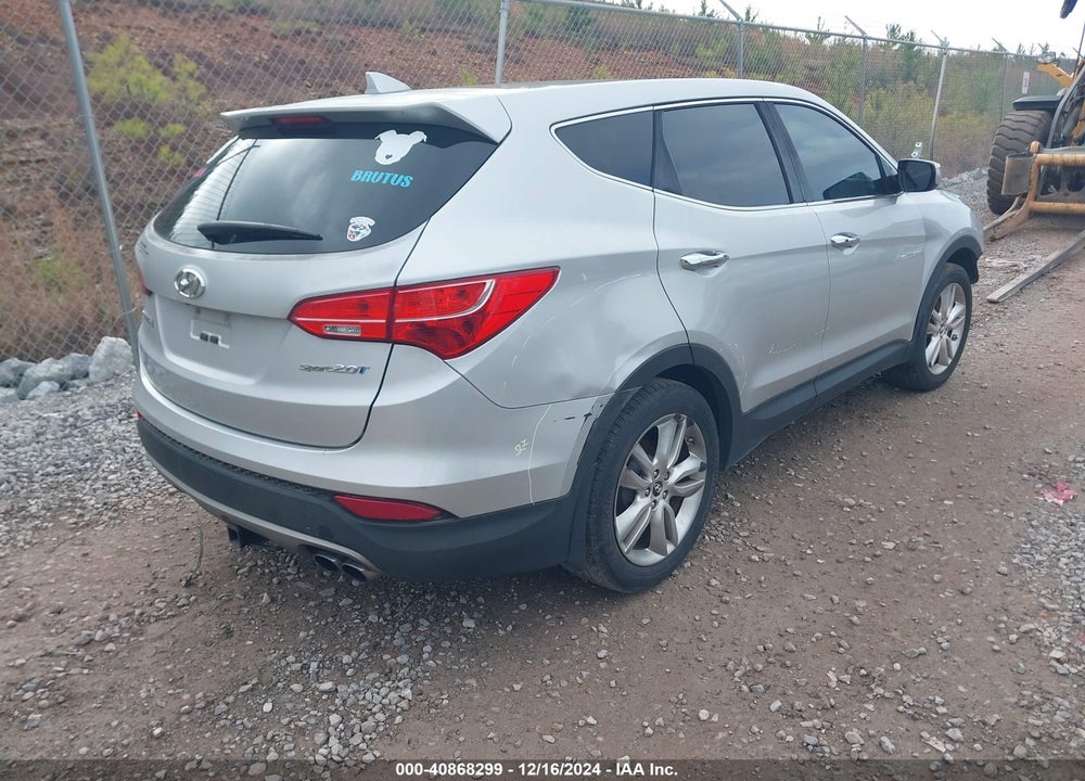 2013 HYUNDAI SANTA FE SPORT 2.0T VIN: 5XYZW3LA4DG064103