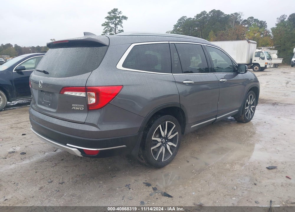 2022 HONDA PILOT AWD TOURING 7 PASSENGER VIN: 5FNYF6H6XNB087721