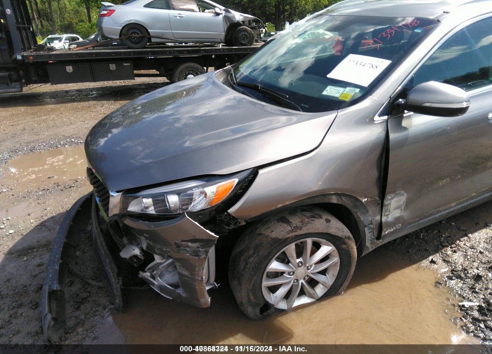 2016 KIA SORENTO 2.4L LX VIN: 5XYPGDA34GG147260