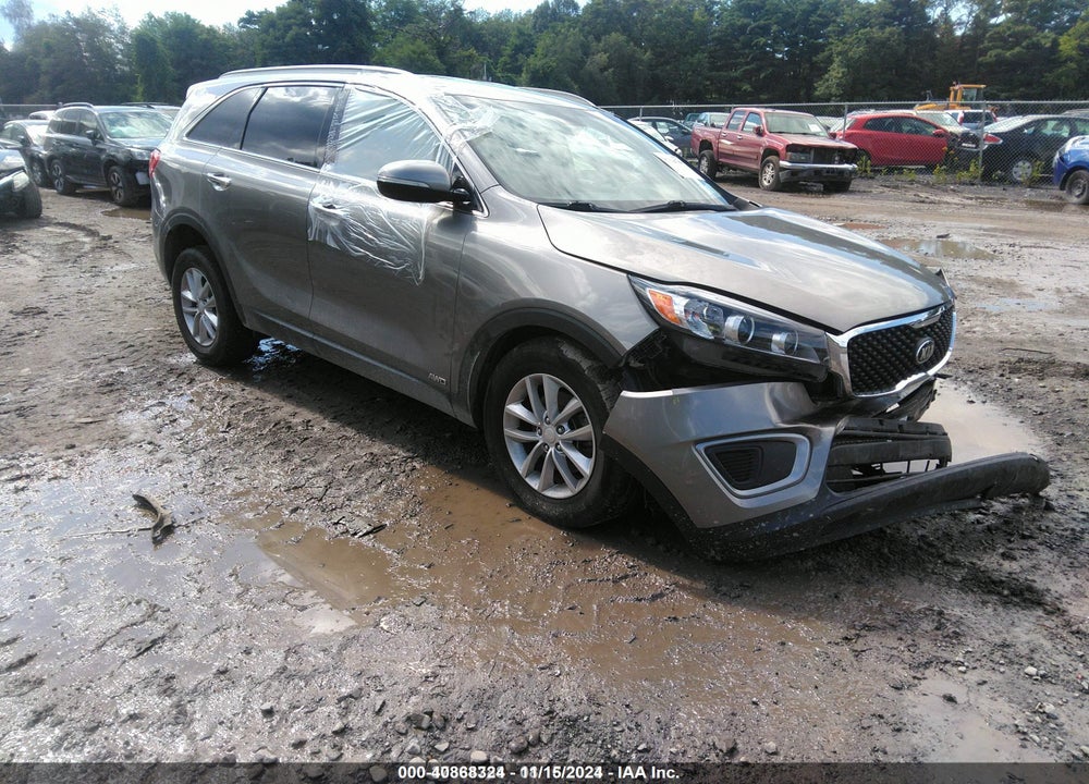 2016 KIA SORENTO 2.4L LX VIN: 5XYPGDA34GG147260