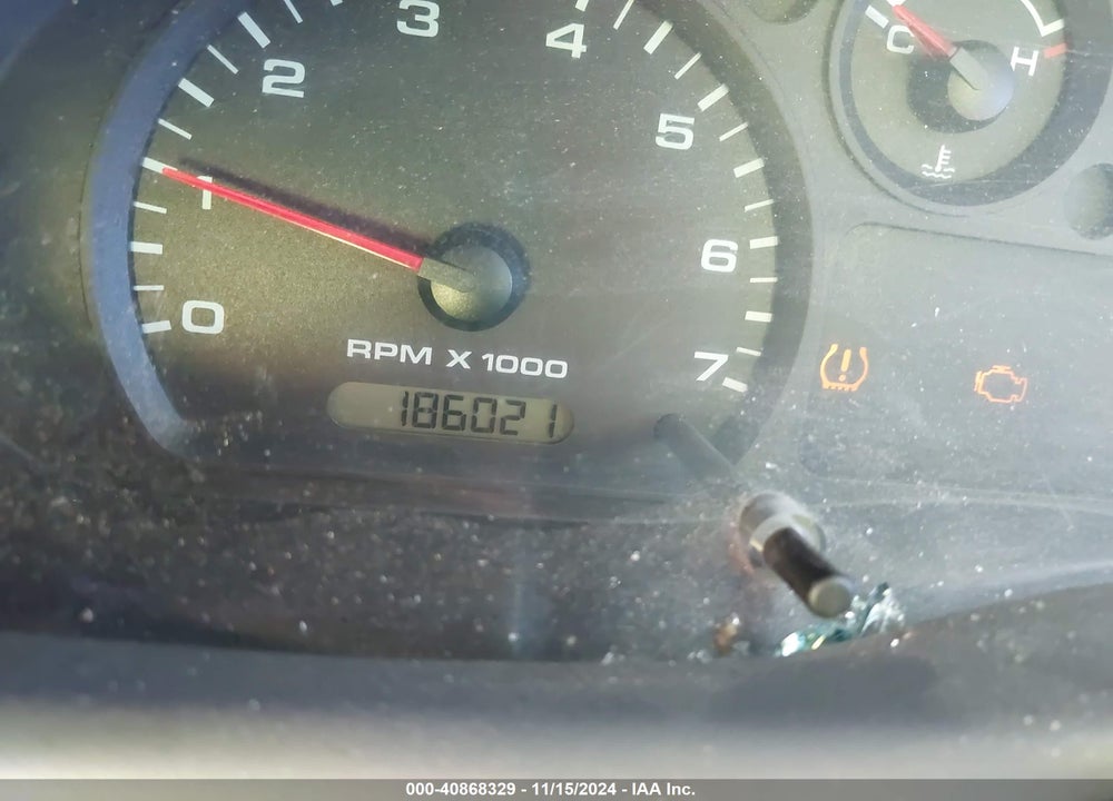 2011 FORD RANGER XLT VIN: 1FTLR1EE8BPA39264