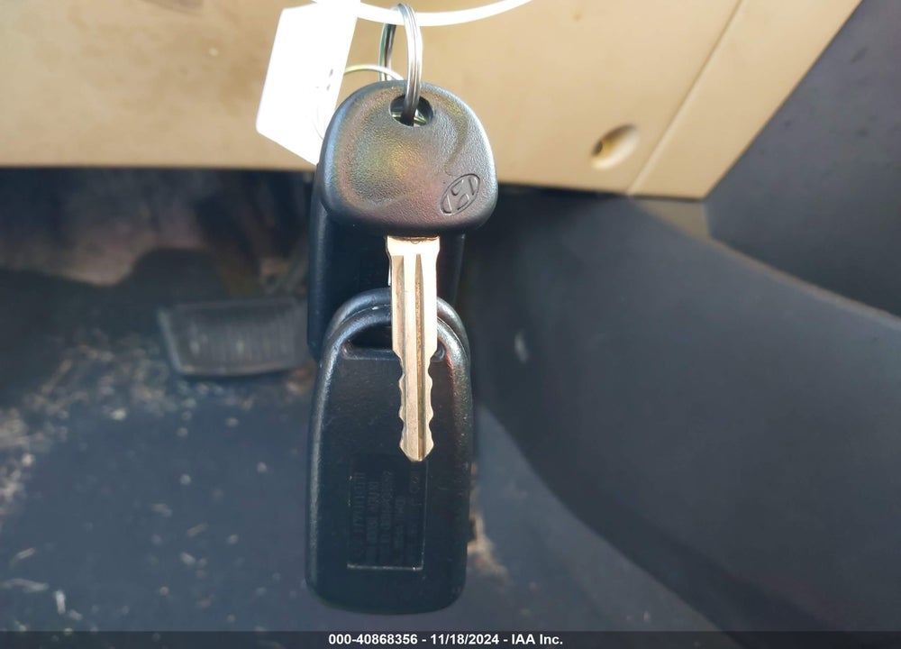 2013 HYUNDAI ELANTRA GLS VIN: 5NPDH4AE3DH328419