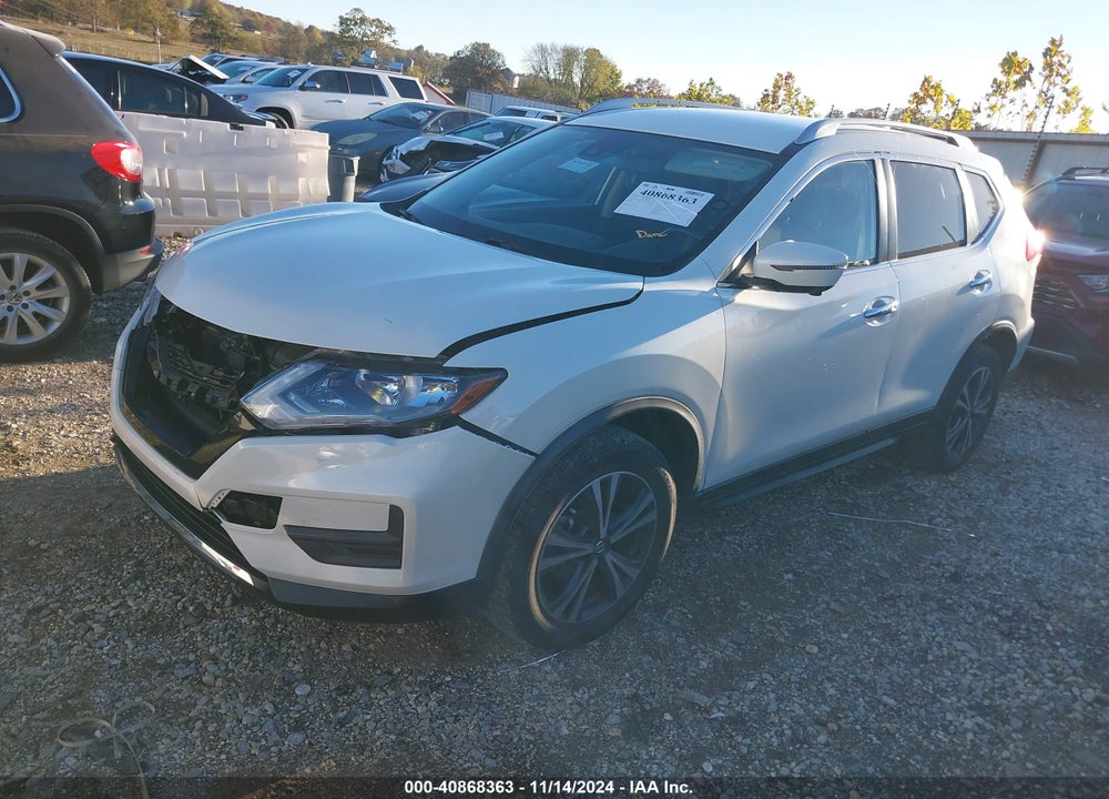 2020 NISSAN ROGUE SV INTELLIGENT AWD VIN: JN8AT2MV7LW132420
