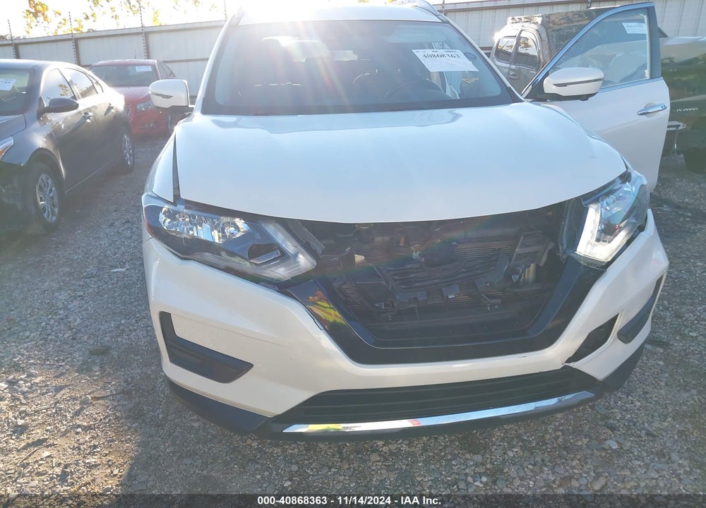 2020 NISSAN ROGUE SV INTELLIGENT AWD VIN: JN8AT2MV7LW132420