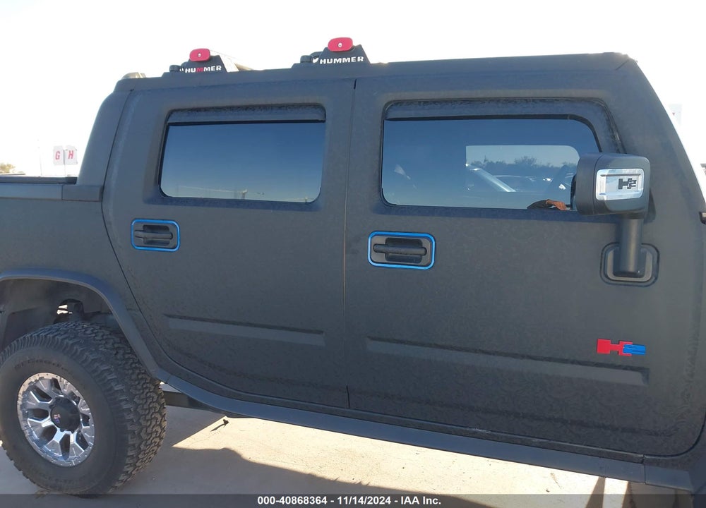 2006 HUMMER H2 SUT VIN: 5GRGN22UX6H106007