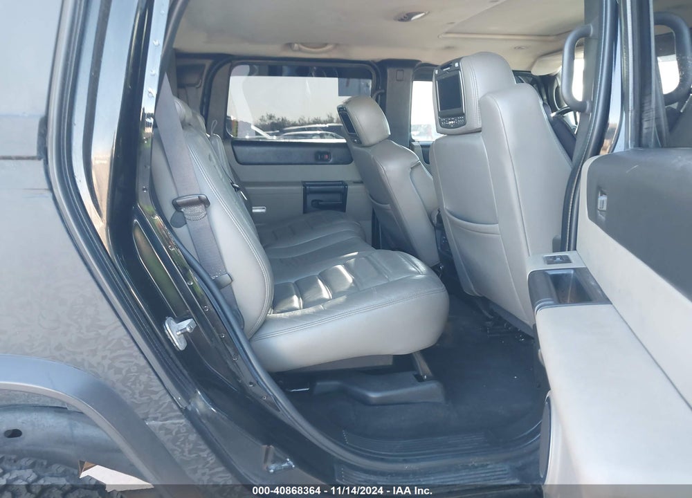 2006 HUMMER H2 SUT VIN: 5GRGN22UX6H106007