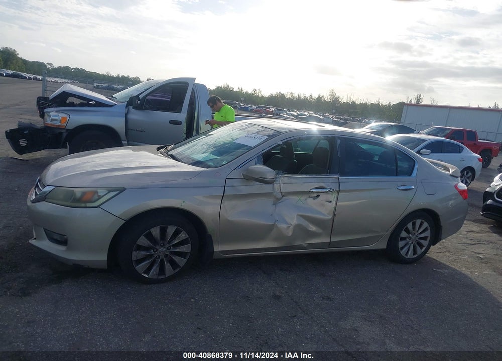2013 HONDA ACCORD EX VIN: 1HGCR2F70DA015540