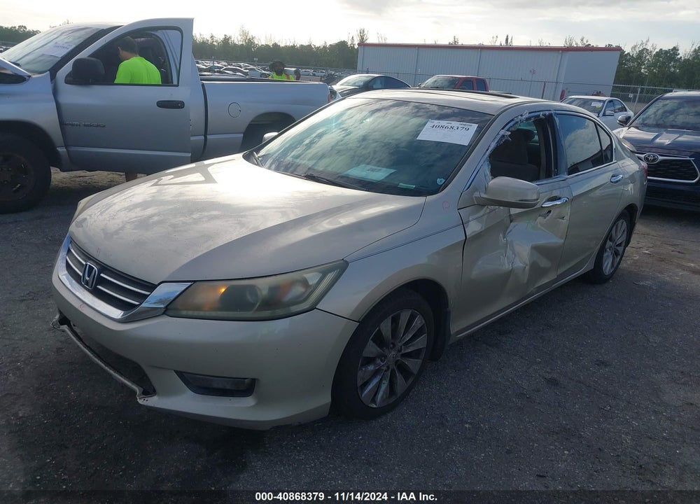 2013 HONDA ACCORD EX VIN: 1HGCR2F70DA015540