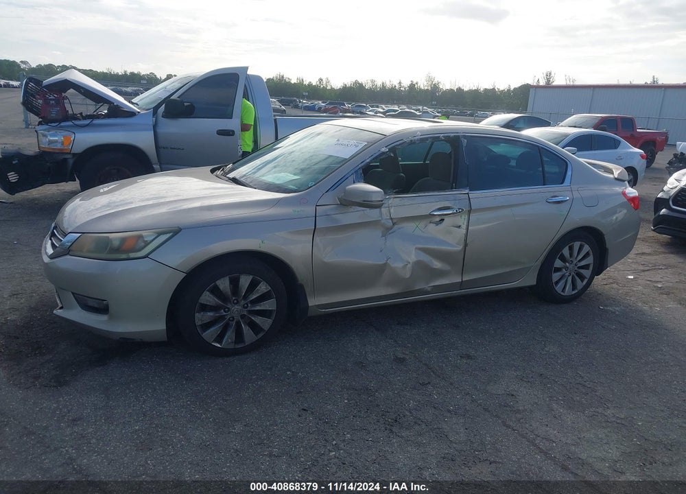 2013 HONDA ACCORD EX VIN: 1HGCR2F70DA015540