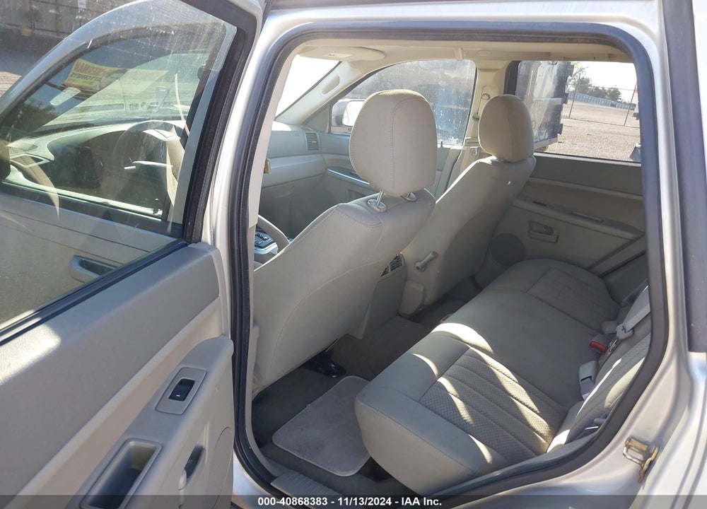 2006 JEEP GRAND CHEROKEE LAREDO VIN: 1J8HR48N66C358624