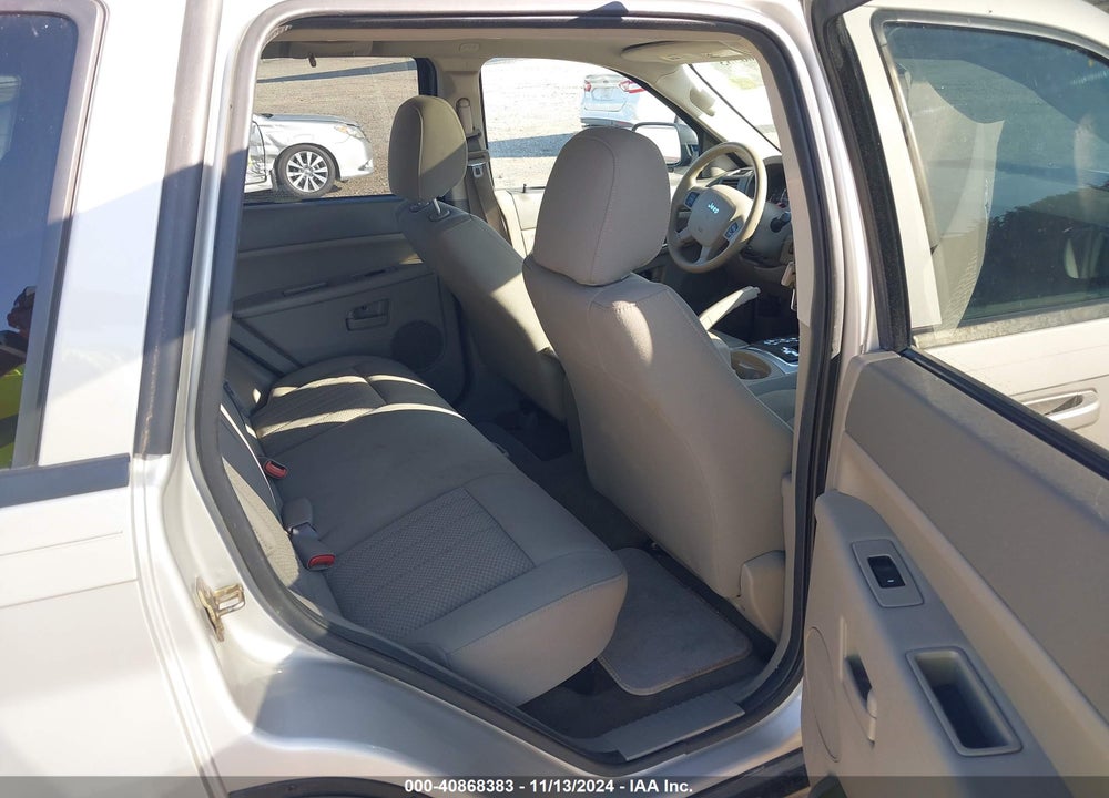 2006 JEEP GRAND CHEROKEE LAREDO VIN: 1J8HR48N66C358624