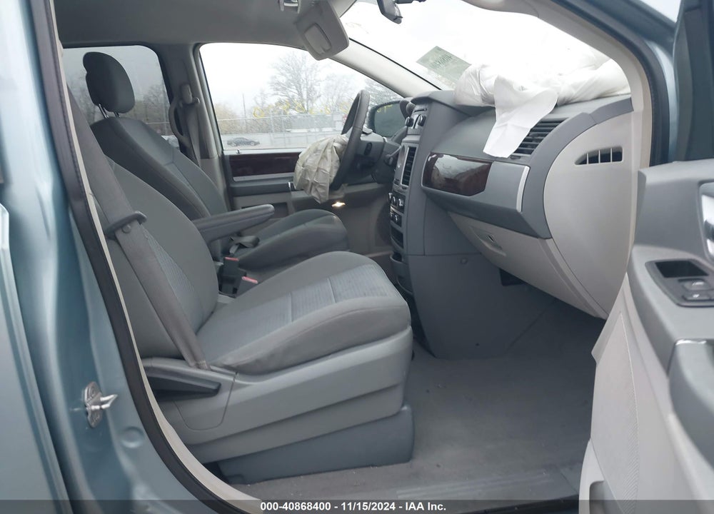 2010 CHRYSLER TOWN & COUNTRY TOURING VIN: 2A4RR5D12AR491606