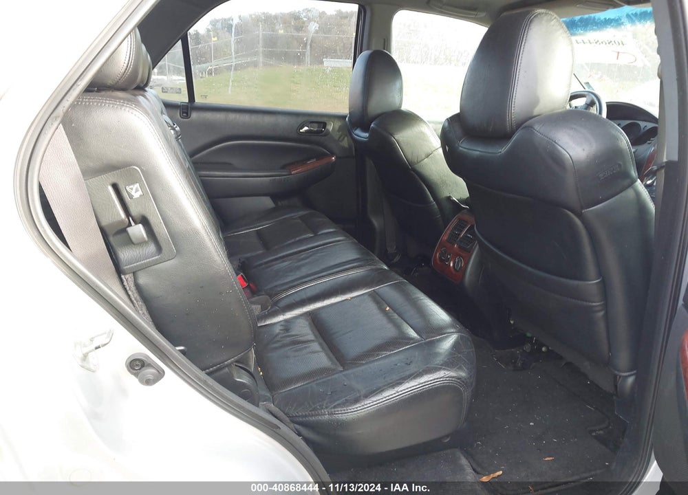2005 ACURA MDX VIN: 2HNYD18205H530646