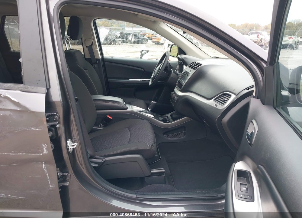 2019 DODGE JOURNEY SE VIN: 3C4PDCBBXKT707860