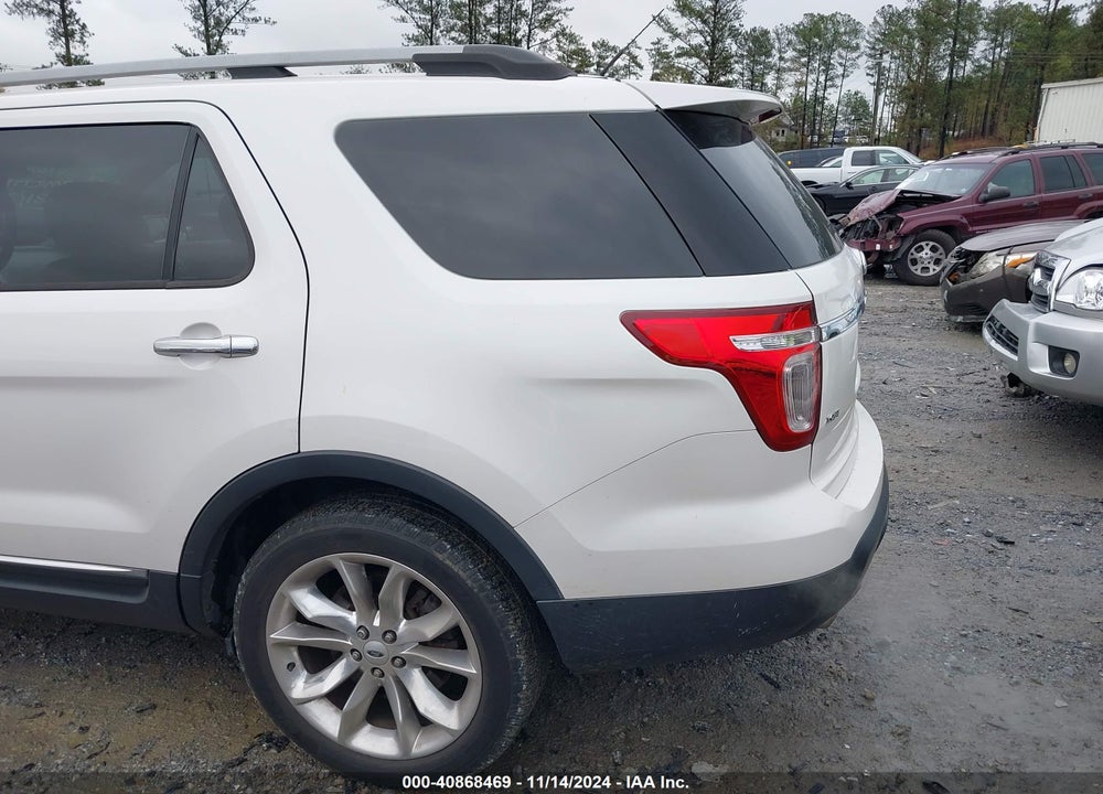 2014 FORD EXPLORER XLT VIN: 1FM5K7D85EGA98994