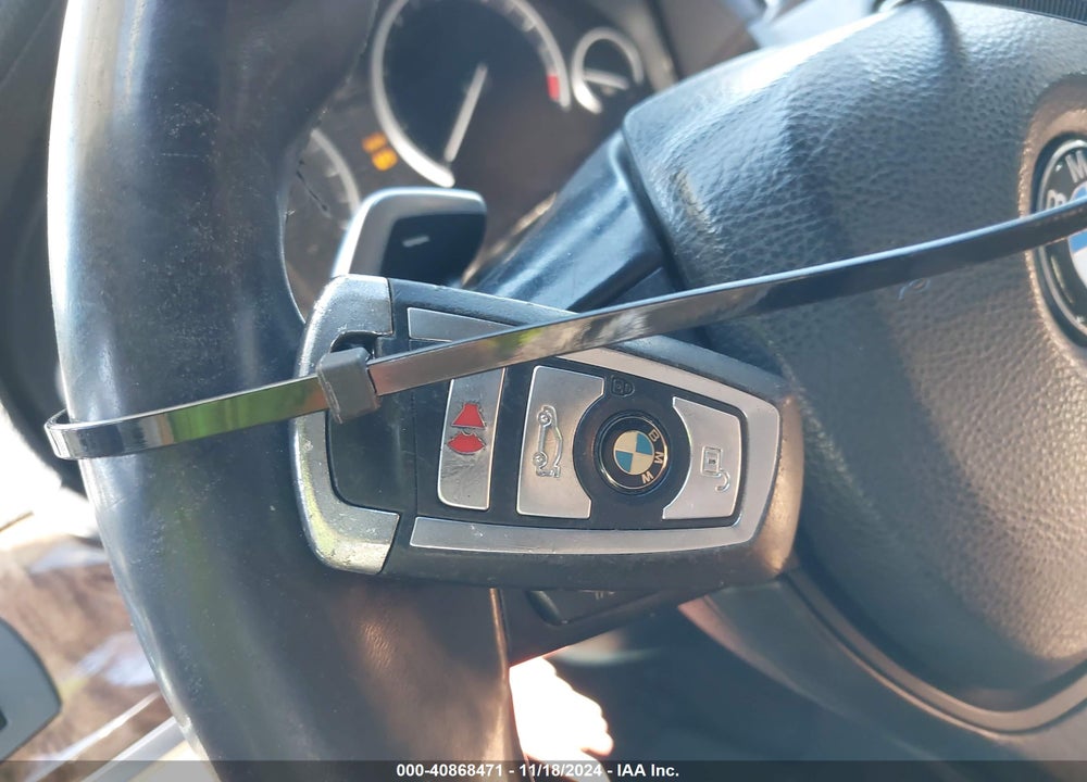 2013 BMW 750I XDRIVE VIN: WBAYB6C50DC998126