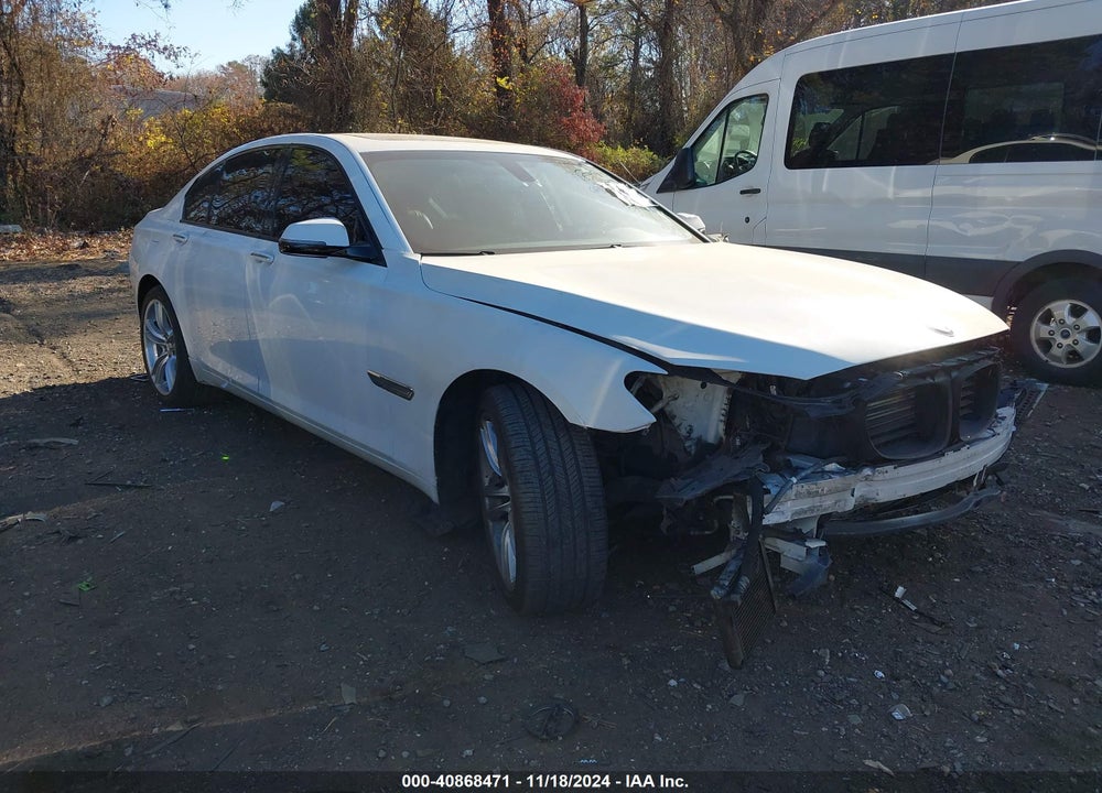 2013 BMW 750I XDRIVE VIN: WBAYB6C50DC998126