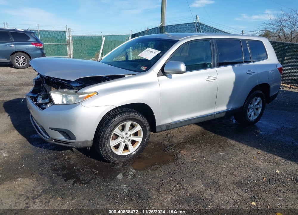 2013 TOYOTA HIGHLANDER BASE V6 VIN: 5TDBK3EH7DS204378