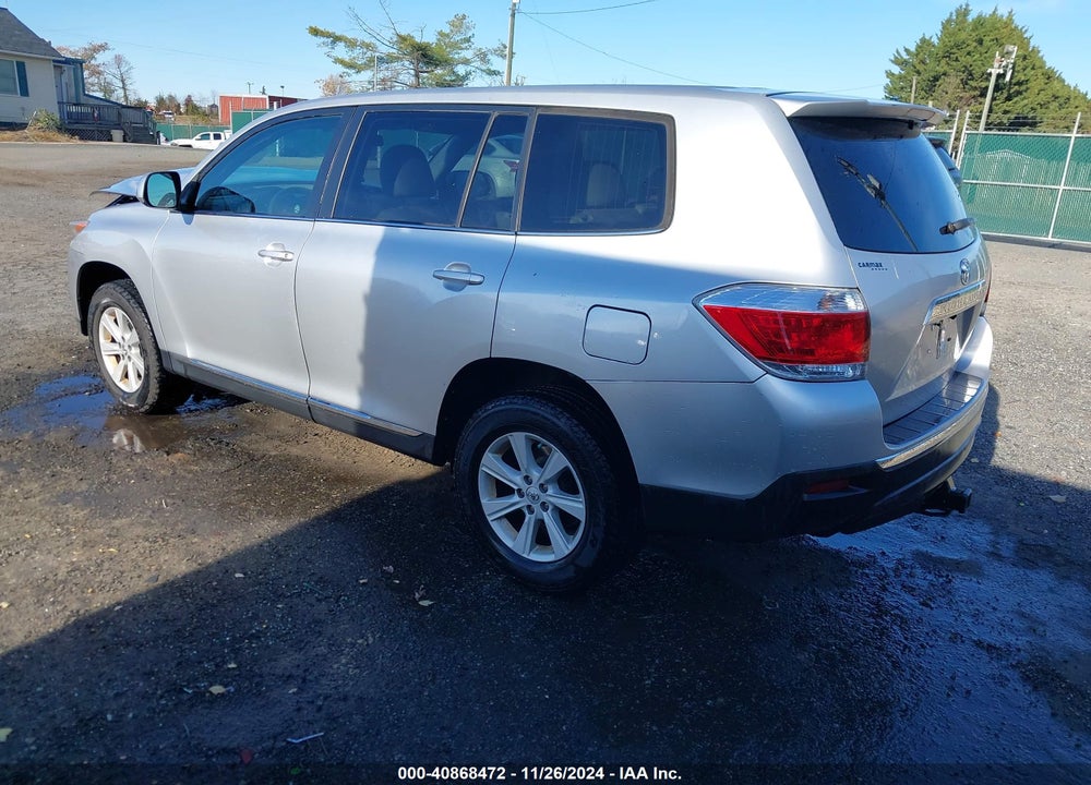 2013 TOYOTA HIGHLANDER BASE V6 VIN: 5TDBK3EH7DS204378