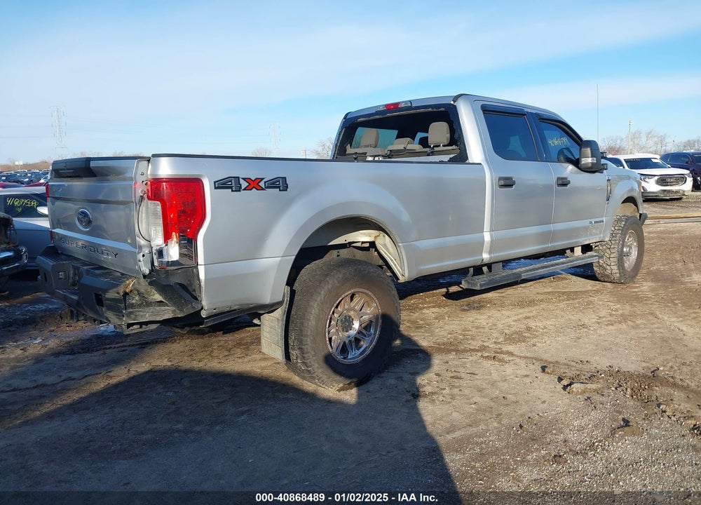 2017 FORD SUPER DUTY F-250 SRW XLT VIN: 1FT7W2BT5HEE98193